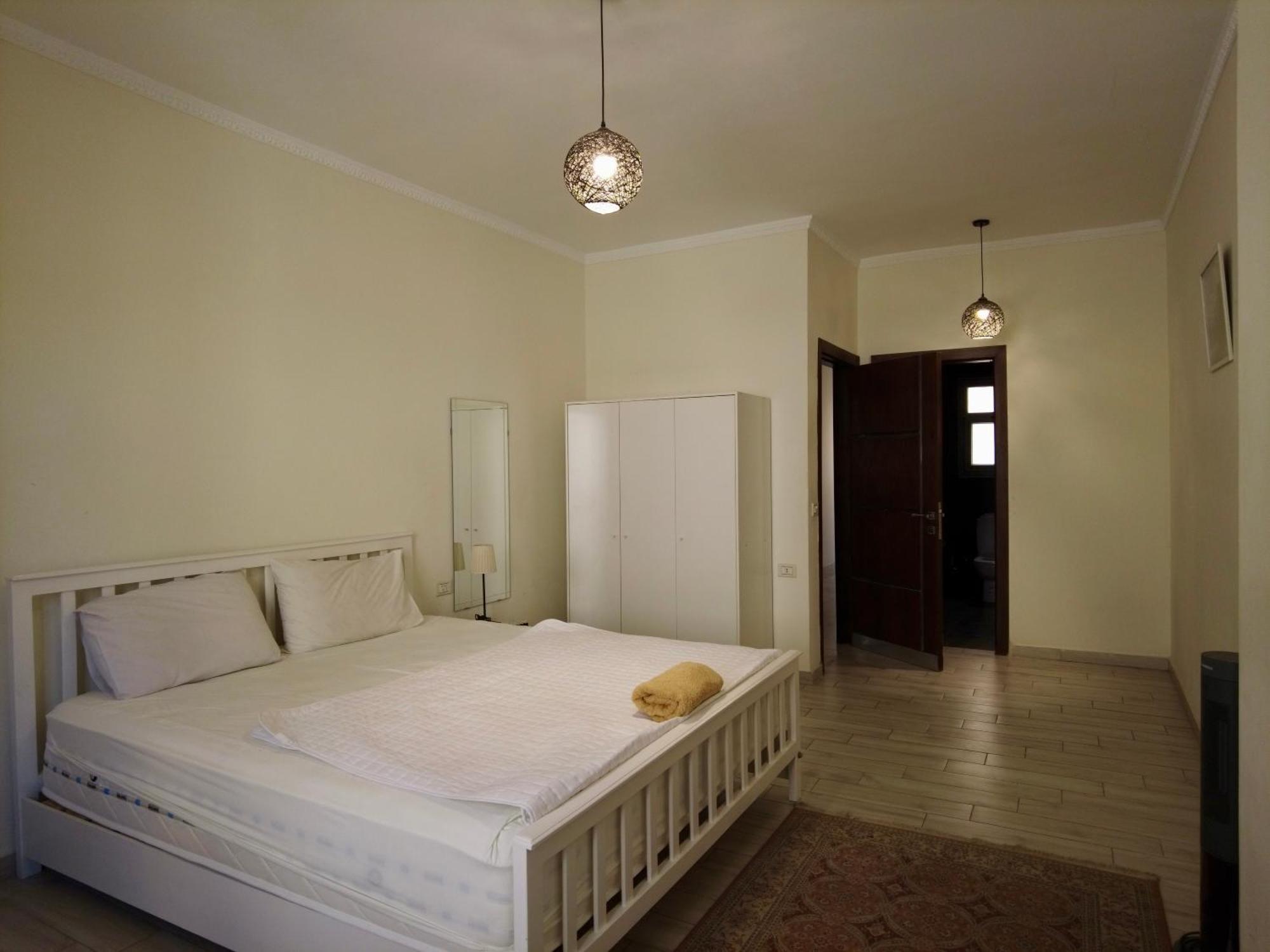 H-residence 3 Bedroom In New Near Airport Apartment *